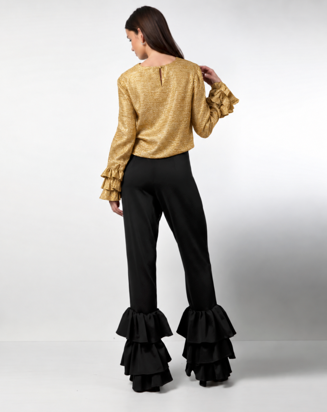 Style 76 : 100% Silk Ruffle Blouse