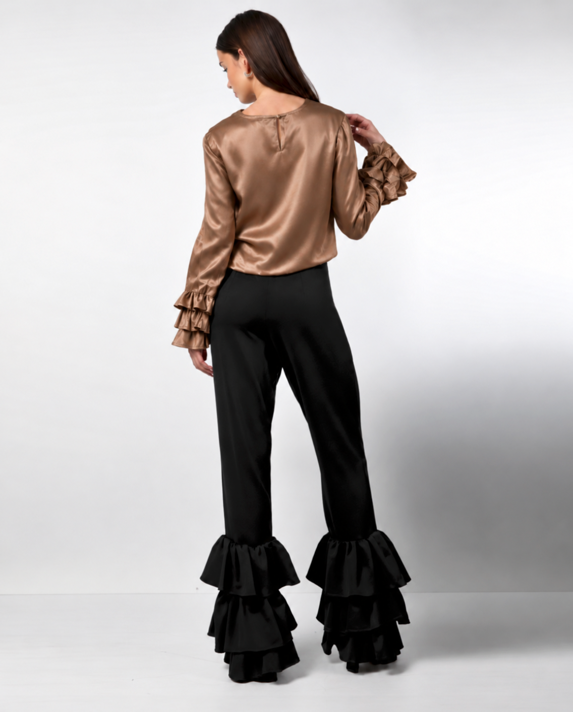 Style 76 : 100% Silk Ruffle Blouse